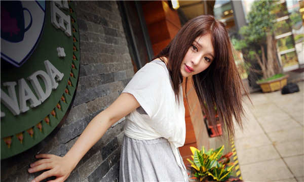 普陀想找一个女性生孩子给报酬-｛找个女人生孩子多少钱｝